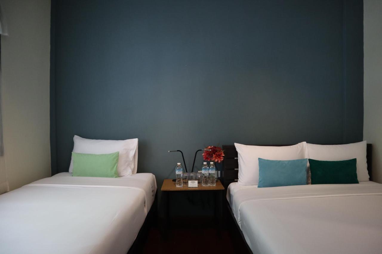 Baan Wangderm Hotel Бангкок Екстер'єр фото